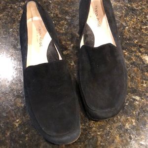 Taryn Rose wedge flats size 7 1/2